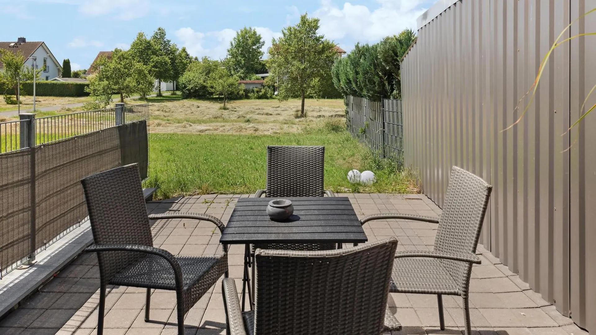 Max & Moritz Wohlfuehlhaus Mit Terrasse, Parkplatz Apartment Coburg