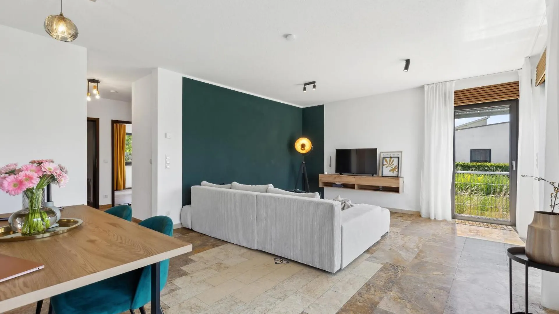 Max & Moritz Wohlfuehlhaus Mit Terrasse, Parkplatz Apartment Coburg Germany